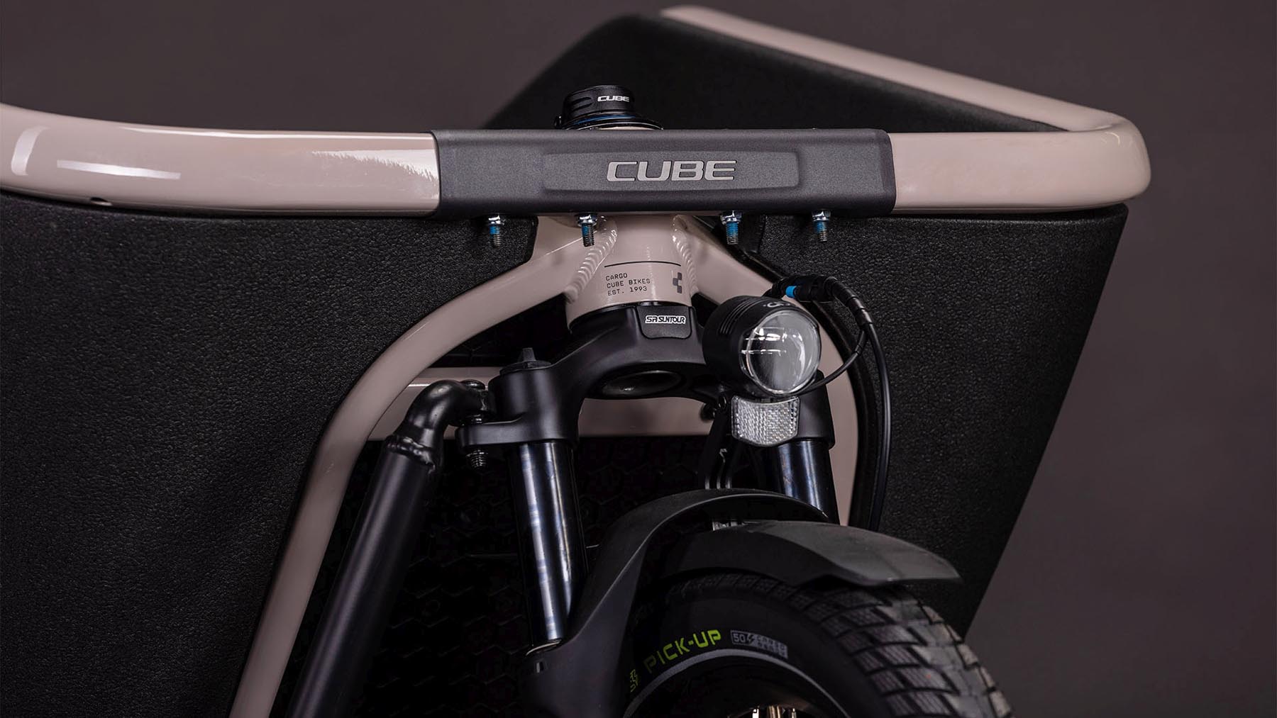 124100-Cube-Cargo-Hybrid-Comfort-Pro-800-oatgrey-n-reflex-2026-EBike-Lastenfahrrad-05