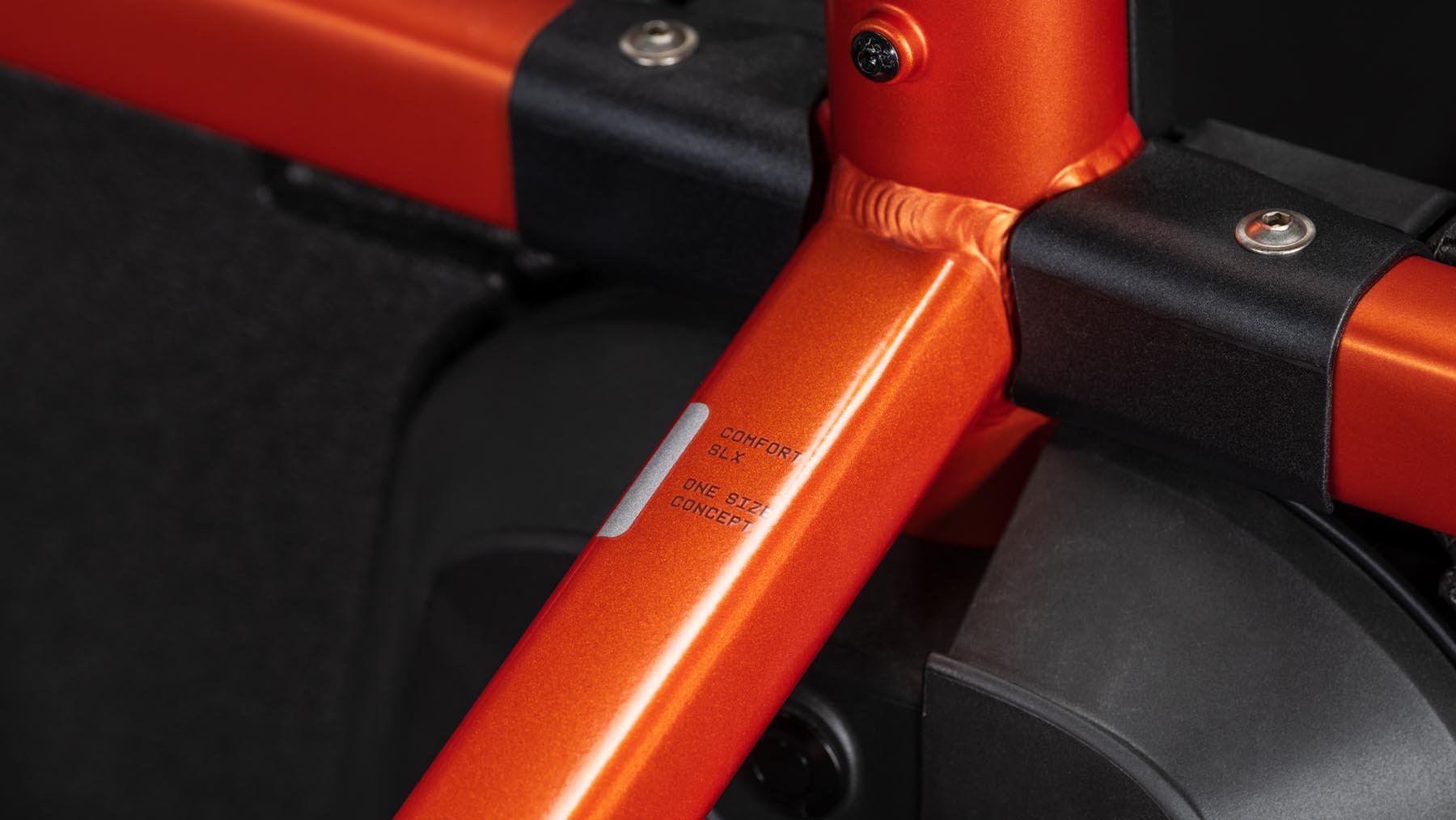 124301-Cube-Cargo-Hybrid-Comfort-SLX-800-rustorange-n-reflex-2026-EBike-Lastenfahrrad-01