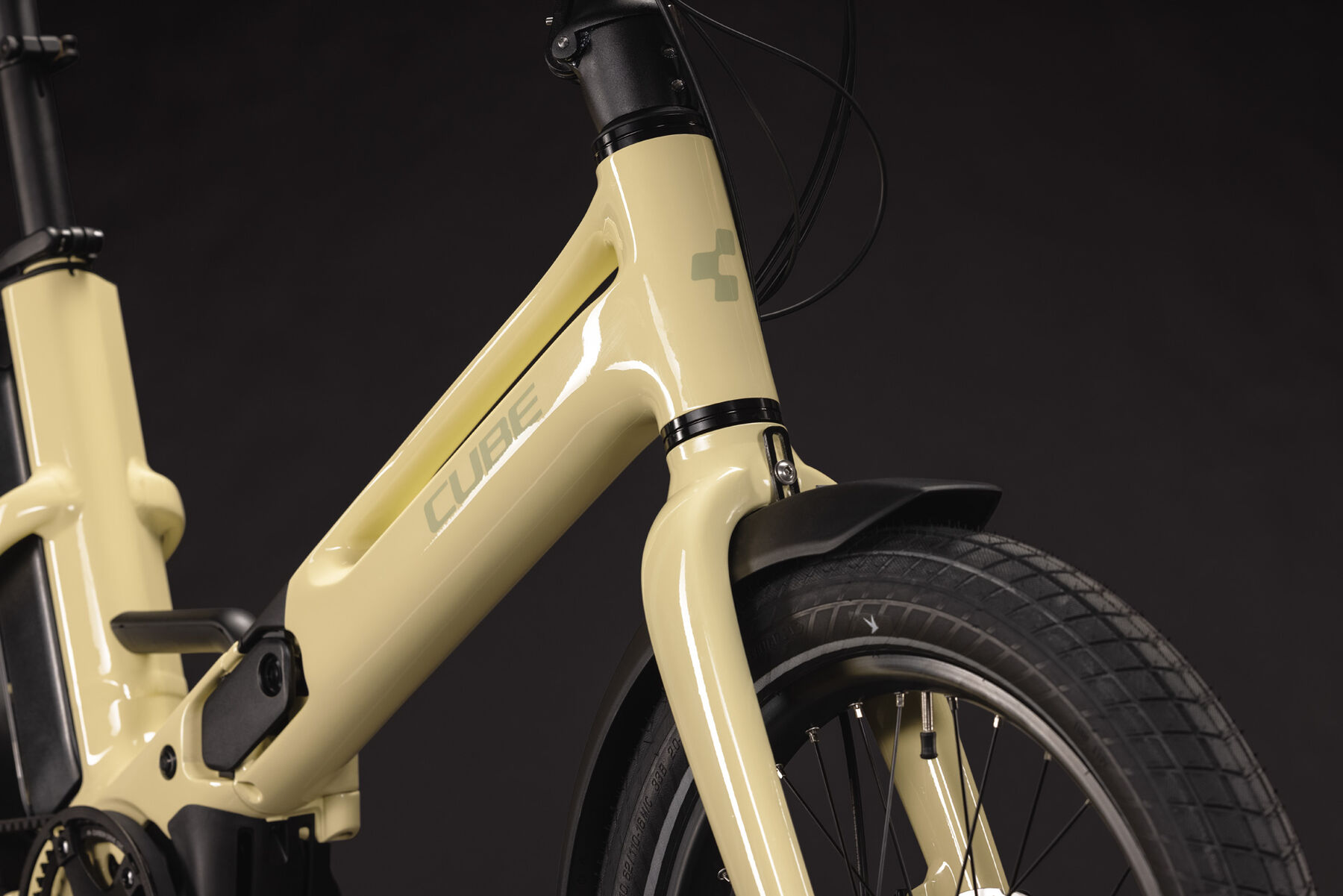 1120310-Cube-Fold-Hybrid-Deluxe-540-paleyellow-n-sage-2027-05