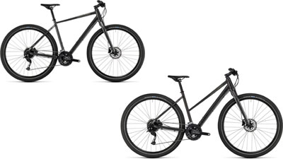 Zwei Cube Hyde Fahrräder, eins mit Diamantrahmen und eins mit Trapezrahmen.