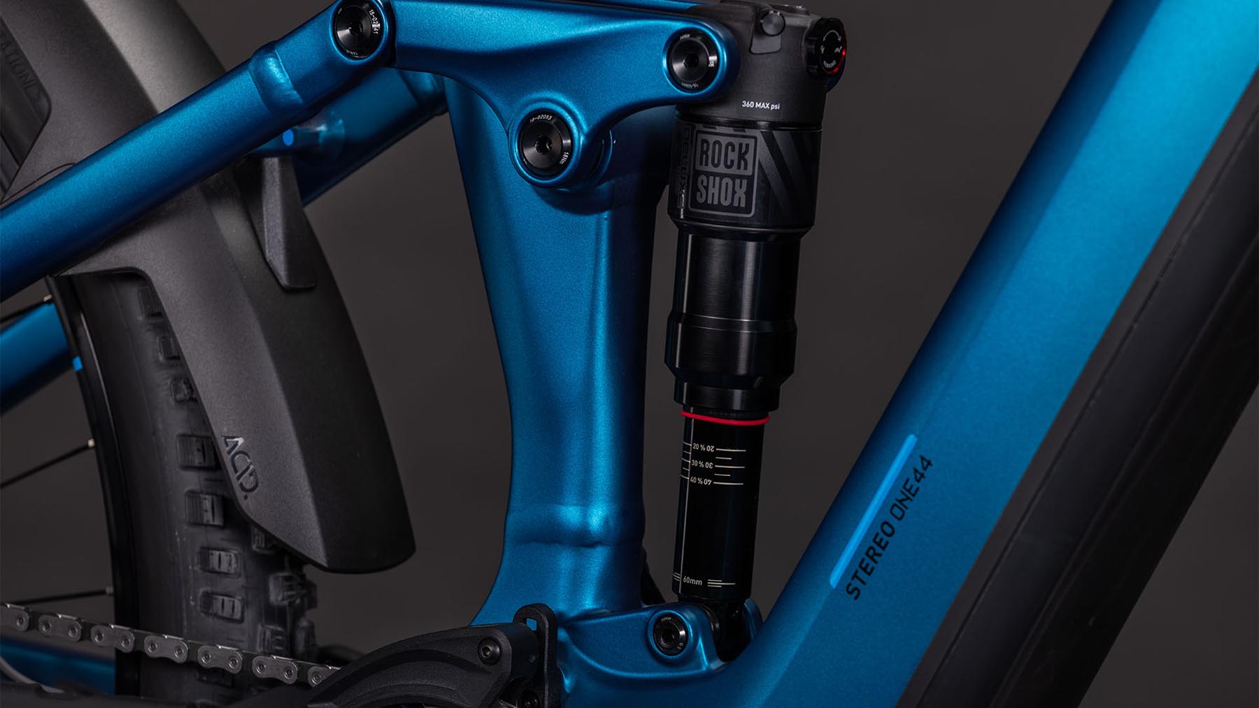 102210-Cube-Stereo-Hybrid-ONE44-EX-800-electricblue-n-blue-2026-EBike-Fully-Mountainbike-04