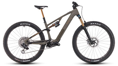 Zu sehen ist ein braunes Cube AMS Hybrid Fahrrad, mit goldenen Stoßdämfern.