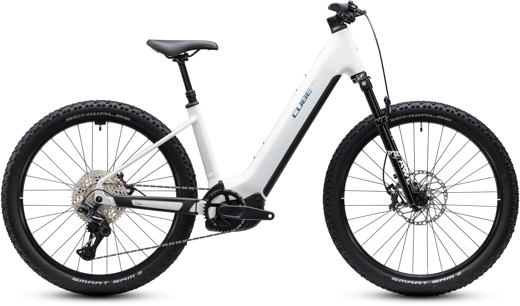 1107312E-Cube-Reaction-Hybrid-Race-800-snow-n-black-2027-00