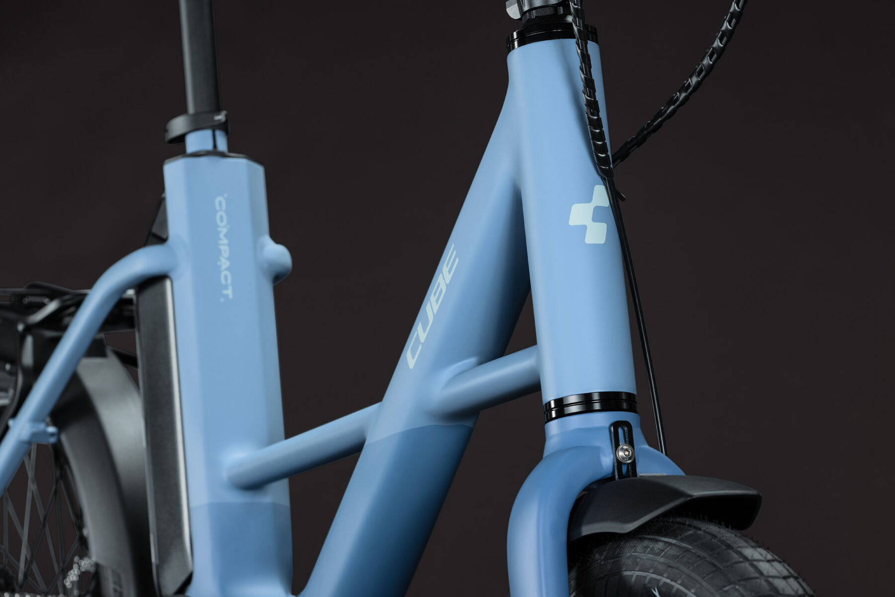 1120210-Cube-Compact-Hybrid-540-thistleblue-n-blue-2027-05