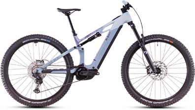 Zu sehen ist ein graues Cube Stereo Hybrid ONE44 EXC E-Bike, mit blauen Details.