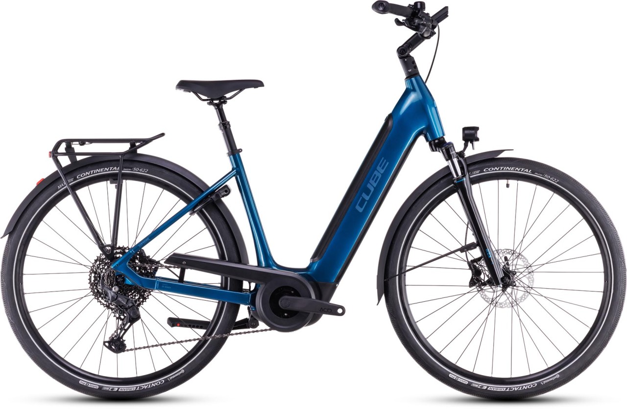 Cube Supreme Hybrid Pro 625 electricblue n blue 2025 - E-Bike Trekkingrad Tiefeinsteiger